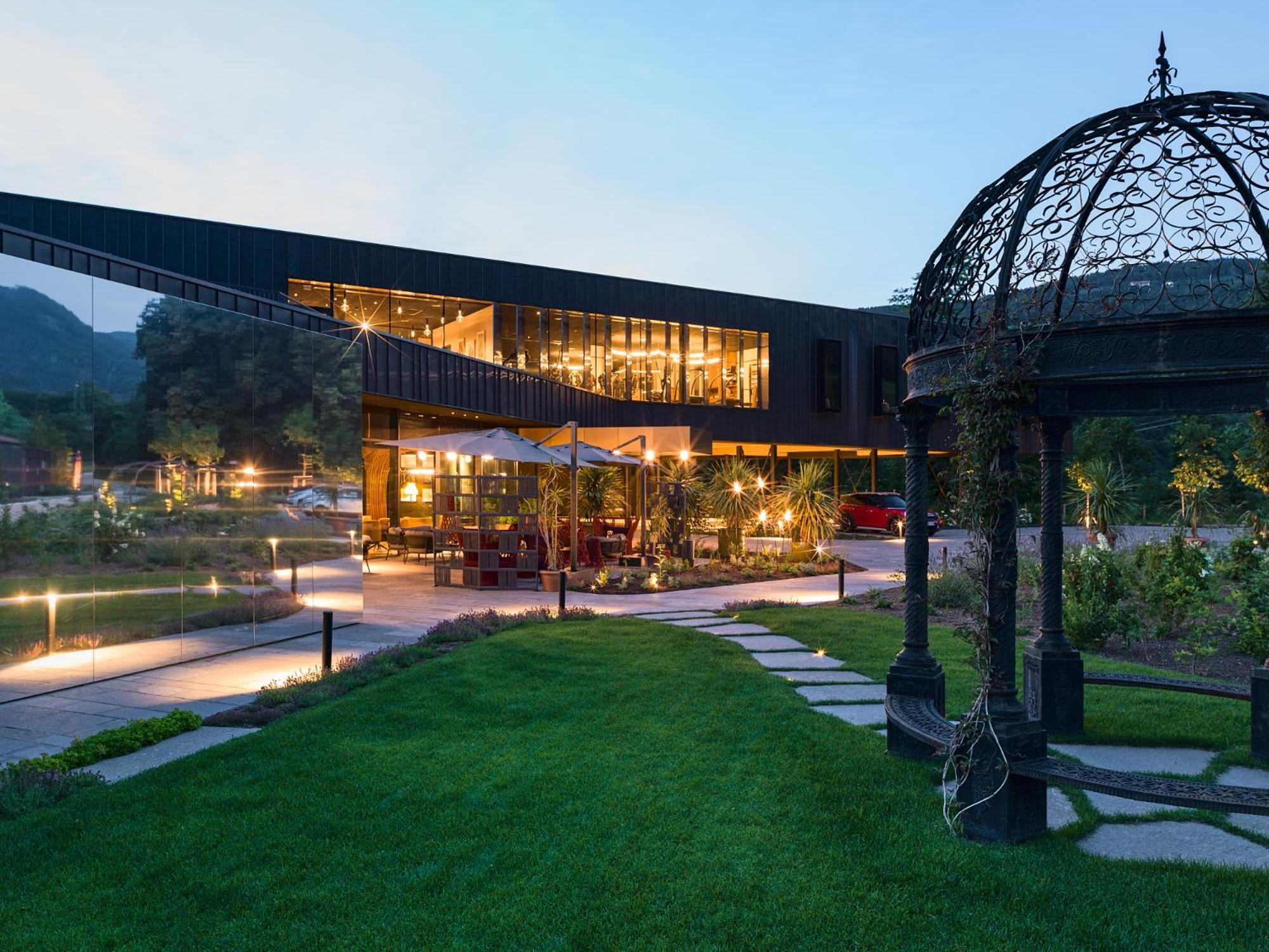 Manna Resort Montagna Exterior foto